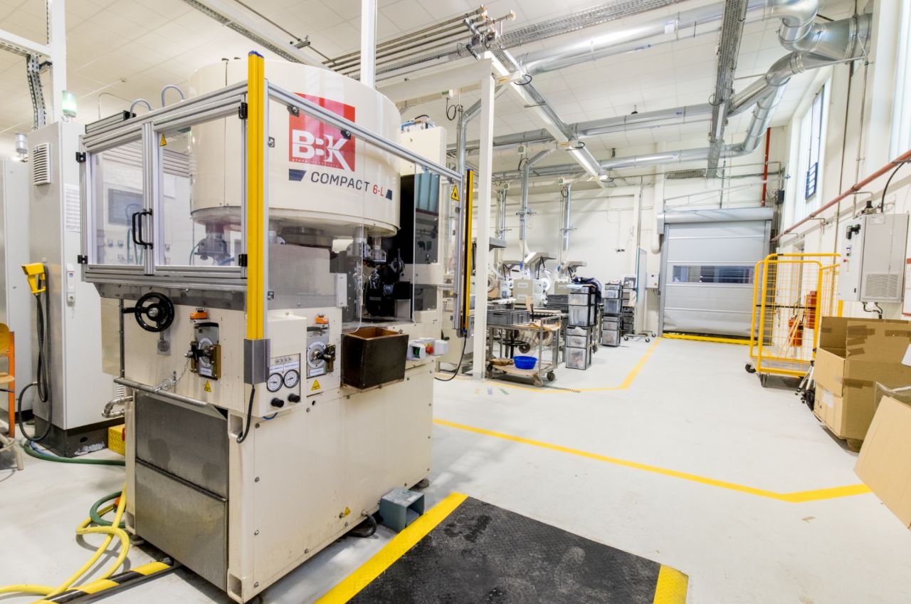 BBK manufacturing plateform Compact 6-L